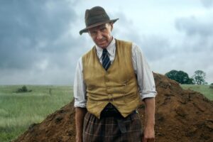 Ralph Fiennes in a still from The Dig