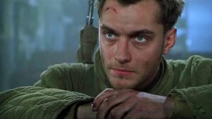 still of Jude Law in Enemy at the gates