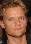 Marc Warren headshot