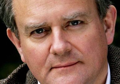 Hugh Bonneville headshot