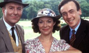 promo for All Creatures Great and Small - Robert Hardy, Carol Drinkwater and Christopher Timothy