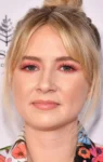 Eliza Bennett headshot