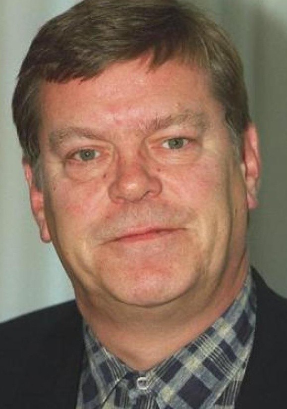 Warren Clarke
